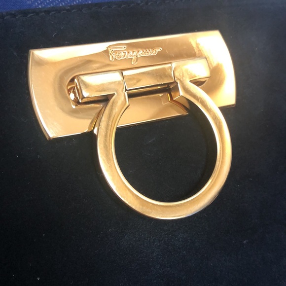 Vintage Ferragamo Suede Bag - Picture 5 of 12